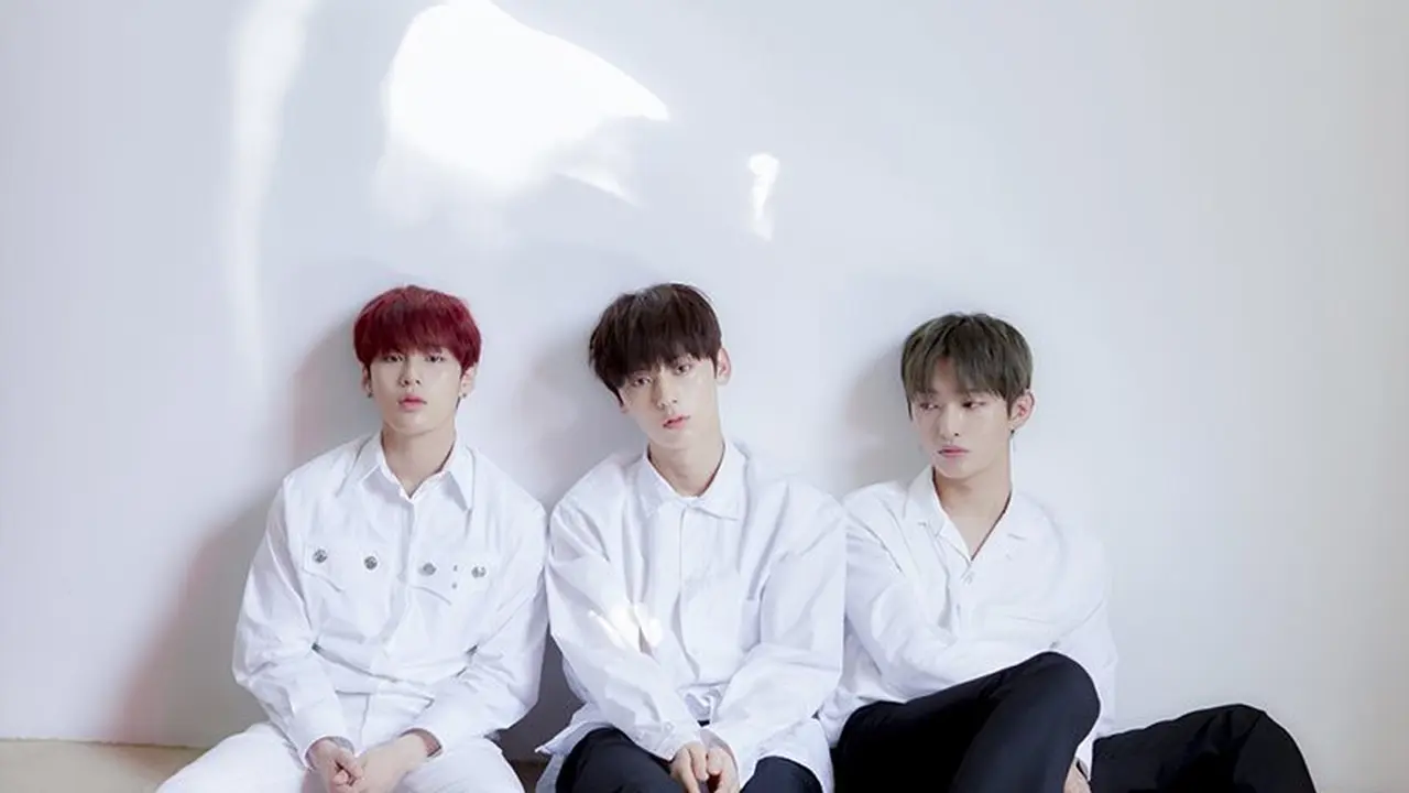 Wanna One (Lean On Me)