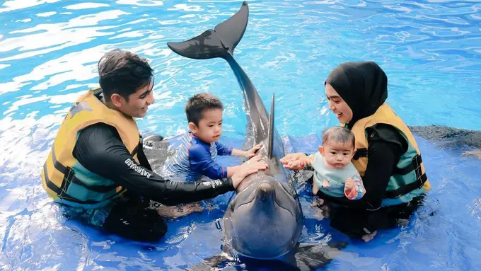 Ria Ricis bersama Sulaiman (Instagram/okisetianadewi)