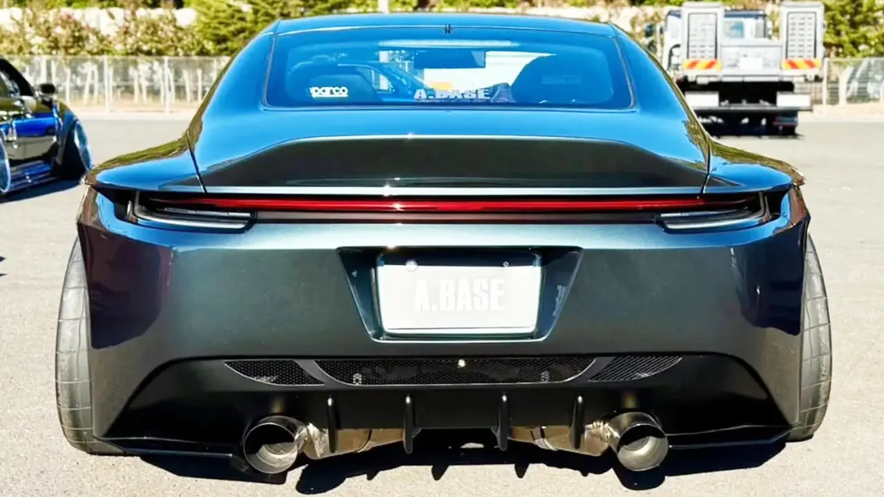 Nissan 350Z modifikasi (Casrscoop)
