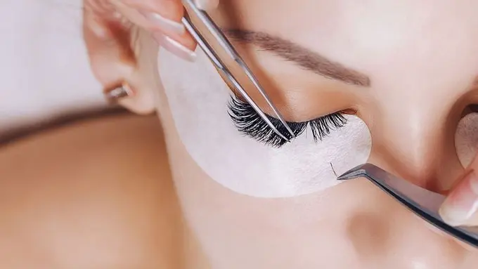 Perawatan Setelah Melakukan Eyelash Extension