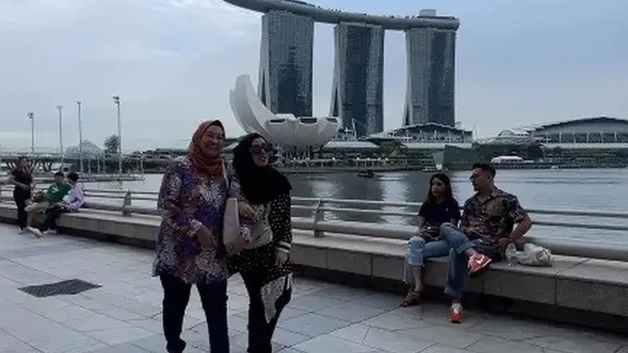 Banyaknya warga negara Indonesia yang pindah ke Singapura menyita perhatian publik.