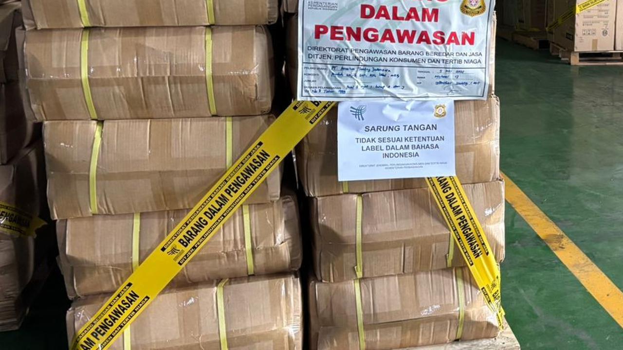 Kementerian Perdagangan (Kemendag) mengamankan lebih dari 1,6 juta produk impor ilegal