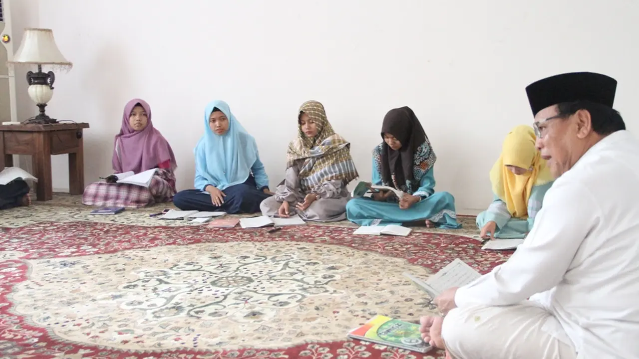Belajar Menghafal Quran ala Pesantren Modern Al Falah Brebes