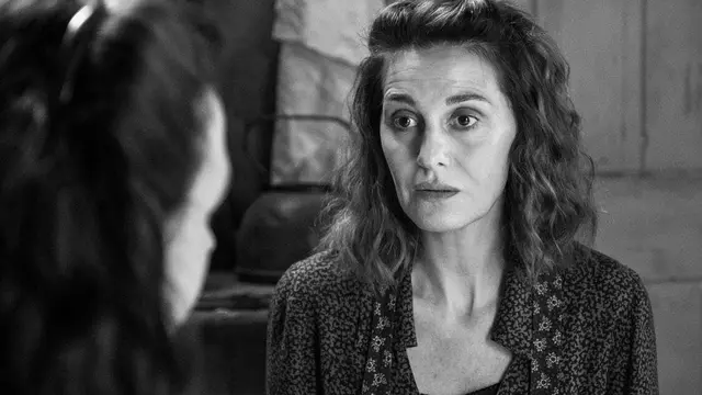 Salah satu adegan film There’s Still Tomorrow. (Foto: Dok. Wildside/ Vision Distribution/ IMDb)