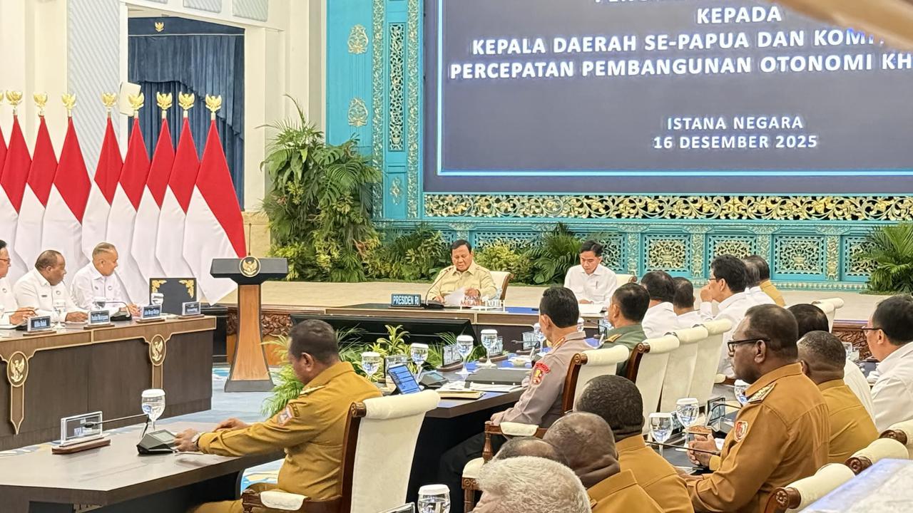 Saat Beri Arahan ke Kepala Daerah Papua, Presiden Prabowo Cari Bupati Raja Ampat