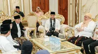 Silaturahmi ke Ponpes Amanatul Ummah, Kaesang dan PSI Minta Nasihat Ulama