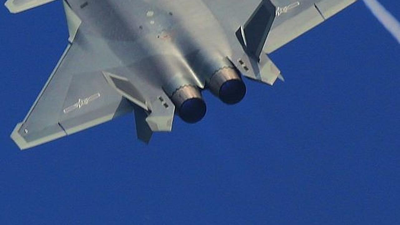 Chengdu J-20 Mighty Dragon
