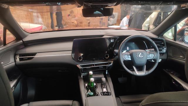 Spesifikasi Lengkap All New Lexus RX yang Dibanderol Rp 1 Miliar Lebih (Ist)