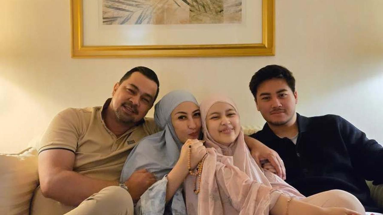 Potret Rafi Pangestu Anak Annisa Trihapsari yang Makin Gagah, Kini Jadi Creative Manager