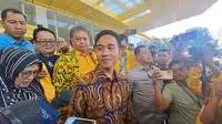 Wali Kota Solo Gibran Rakabuming Raka di DPP Partai Golkar. (Lizsa Egeham).