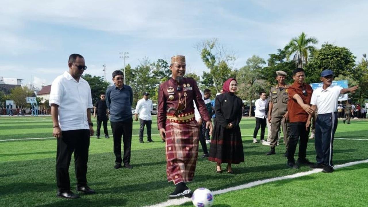 Gubernur Sulsel Dorong Semangat Olahraga Warga Lewat Revitalisasi Lapangan Gaspa Palopo