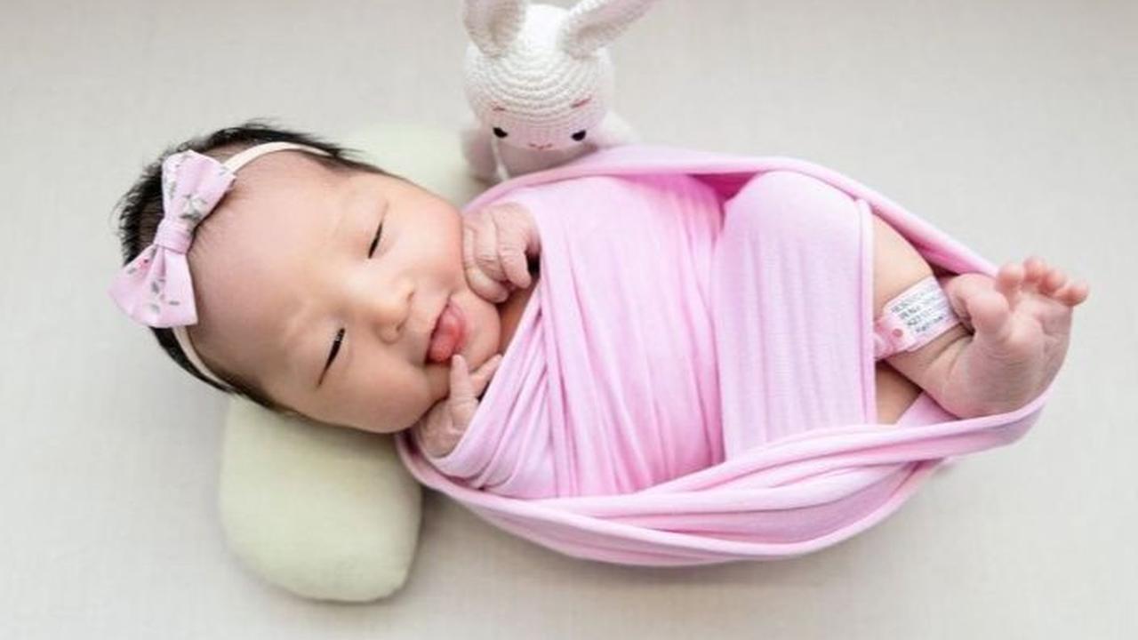 Gaya Imut Baby Julia Eden