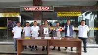 Spesialis Curanmor Berkedok Tukang Pijat Babak Belur Diamuk Massa di Lampung