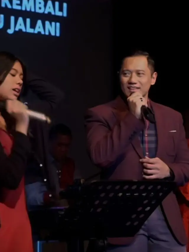 Almira Yudhoyono dan Agus Yudhoyono (Instagram/@annisayudhoyono)