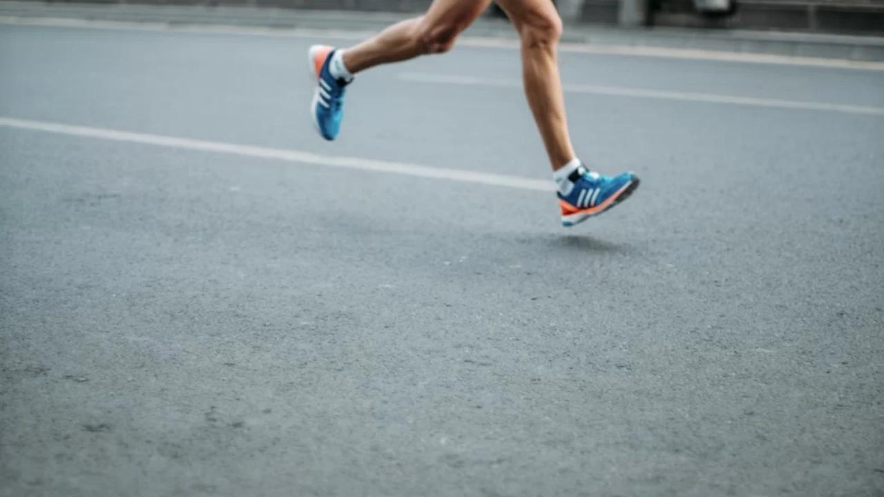 9 Manfaat Menggunakan Sepatu Running yang Tepat, Bikin Aman dan Nyaman