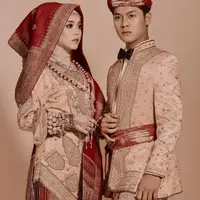 Semakin dekat acara lamaran Rizky Billar dan Lesty Kejora. Para penggemar mereka tentu penasaran dengan segala persiapan yang dilakukan di acara yang akan berlangsung pada 13 Juni 2021 nanti. (Instagram/lestykejora)