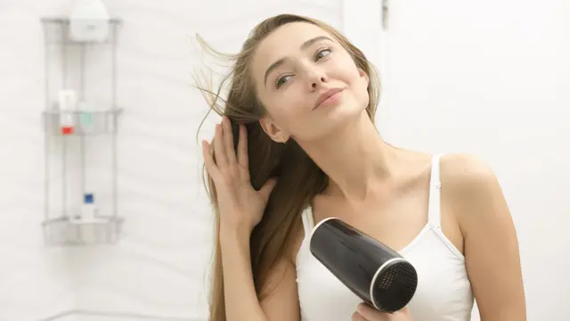 Gunakan Panas Normal pada Alat Styling