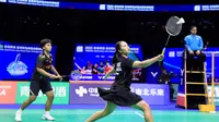 Ganda putri Indonesia Rachel Allessya Rose/Meilysa Trias Puspitasari mengalahkan wakil Malaysia Go Pei Kee/Teoh Mei Xing pada laga grup B Badminton Asia Mixed Team Championship 2025. Rachel/Meilysa menang 18-21, 21-7, dan 21-17 di Qingdao Conson Sports Centre, China, Kamis (13/2/2025). (foto: PBSI)