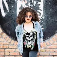 Rambut keriting | unsplash.com