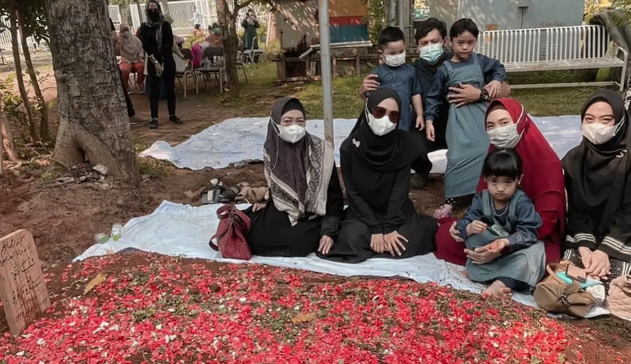 Ria Ricis (Instagram/okisetianadewi)