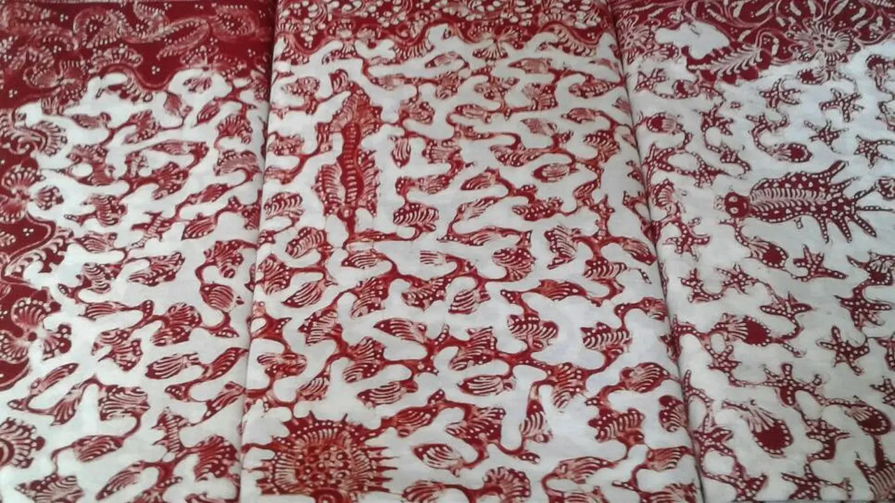 Motif Lokcan Khas Batik Lasem