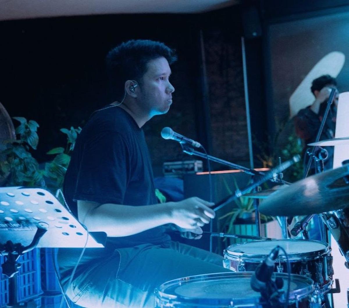 "Kami juga ingin membawa musik Indonesia ke kancah Internasional yang bukan hanya Asia Tenggara saja," kata Chaska.<br>