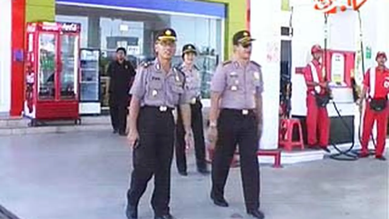 120330ajaga-spbu.jpg