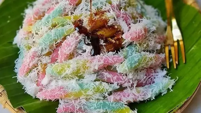 Sepiring cenil lembut dan kenyal