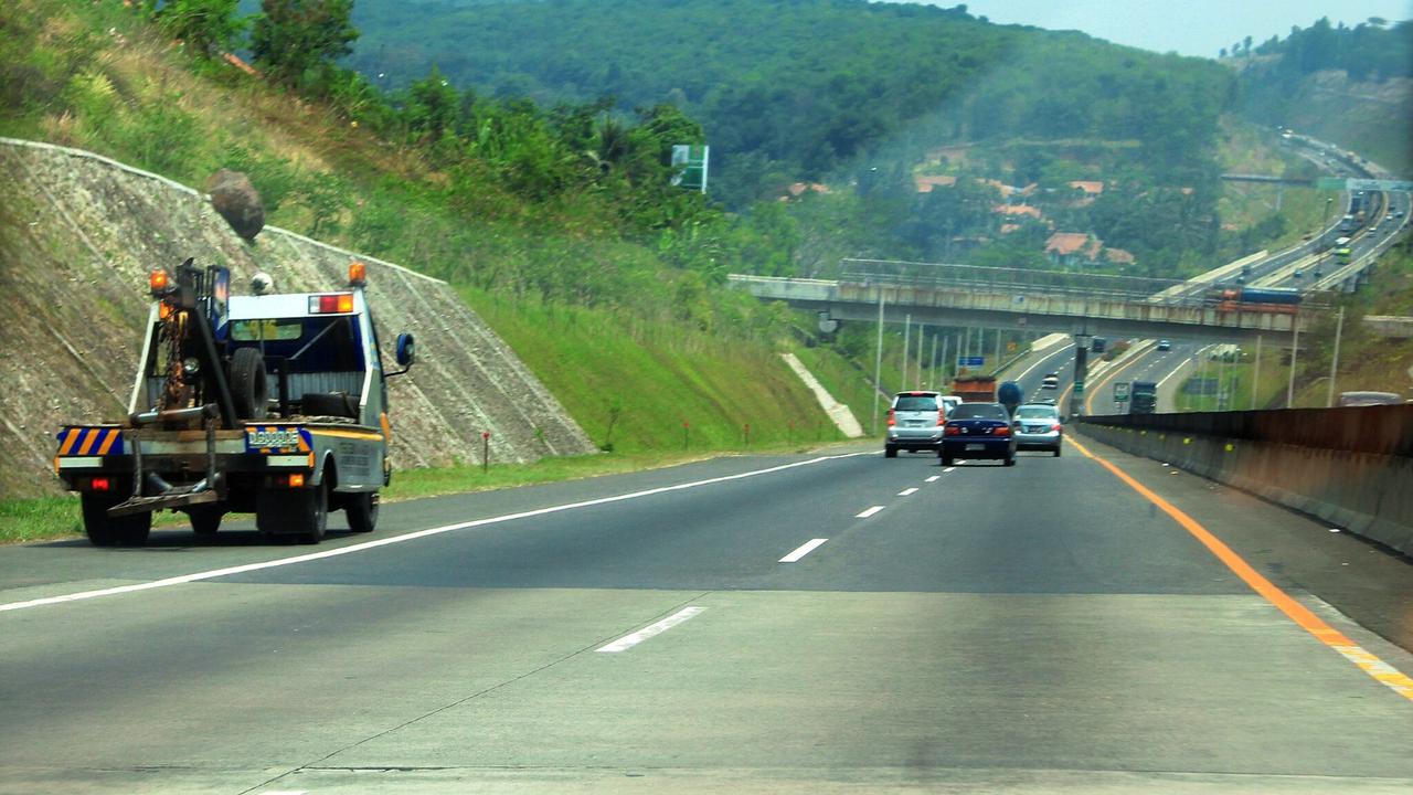 tol cipularang