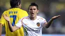 Striker Valencia, David Villa dalam laga menghadapi Villarreal di ajang La Liga Spanyol di Stadion El Madrigal pada 23 Mei 2009. AFP PHOTO/DIEGO TUSON