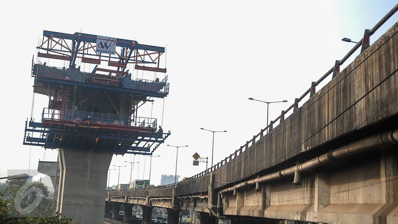 Pengerjaan Tol Becakayu Terus Dikebut