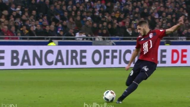 Mathieu Valbuena gagal mencetak gol dari jarak 5 meter ketika Lyon kalah 1-2 dari Lille