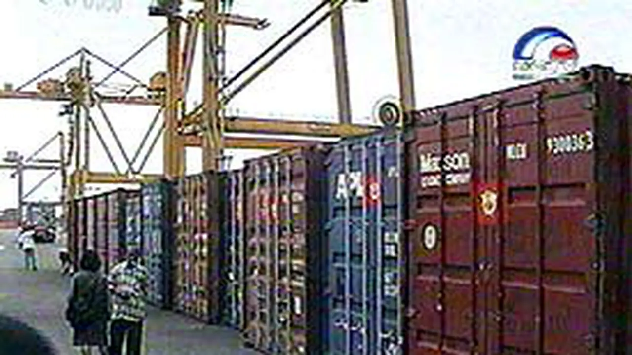 070502aKontainer.jpg