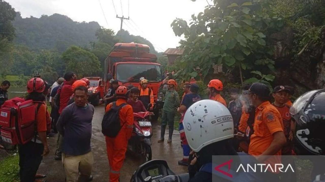 Wali Kota Makassar Kerahkan BPBD Intensifkan Pencarian Pesawat Hilang ATR 42-500