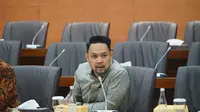Anggota Komisi VI DPR RI Rivqy Abdul Halim atau Gus Rivqy menilai, dari modus korupsi mengoplos minyak Pertalite menjadi Pertamax berpotensi menimbulkan kerugian bagi konsumen. (Ist)
