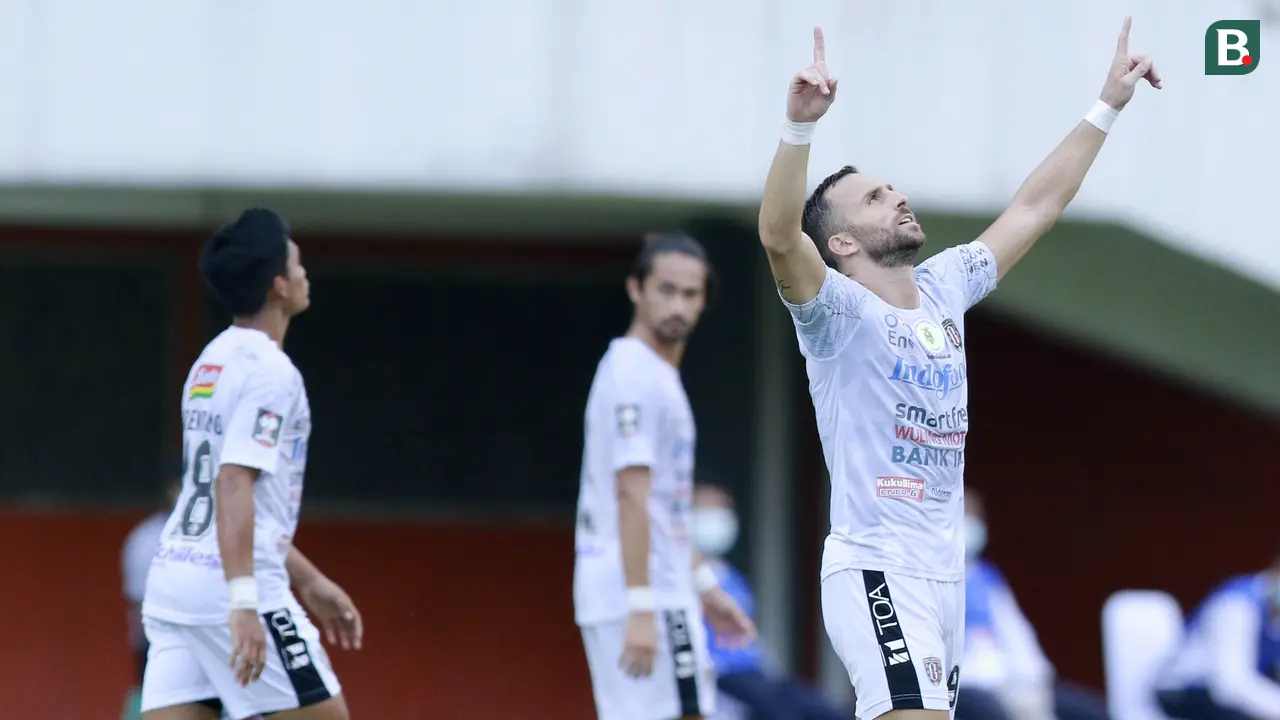 FOTO: Gol Ilija Spasojevic Bawa Bali United sementara Unggul 1-0 atas Persita Tangerang - Ilija Spasojevic
