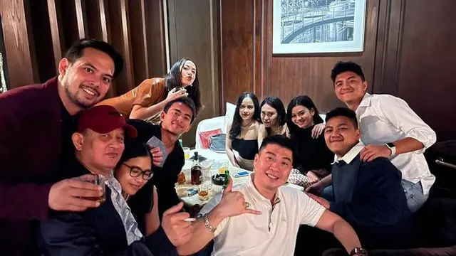 6 Potret Mantan Suami Wulan Guritno, Adilla Dimitri Bersama Baby Jovanca