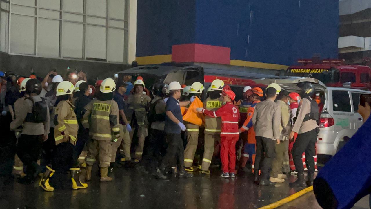 Update Kebakaran Glodok Plaza: Proses Pemadaman Selesai, Pencarian Korban Dilanjutkan Besok