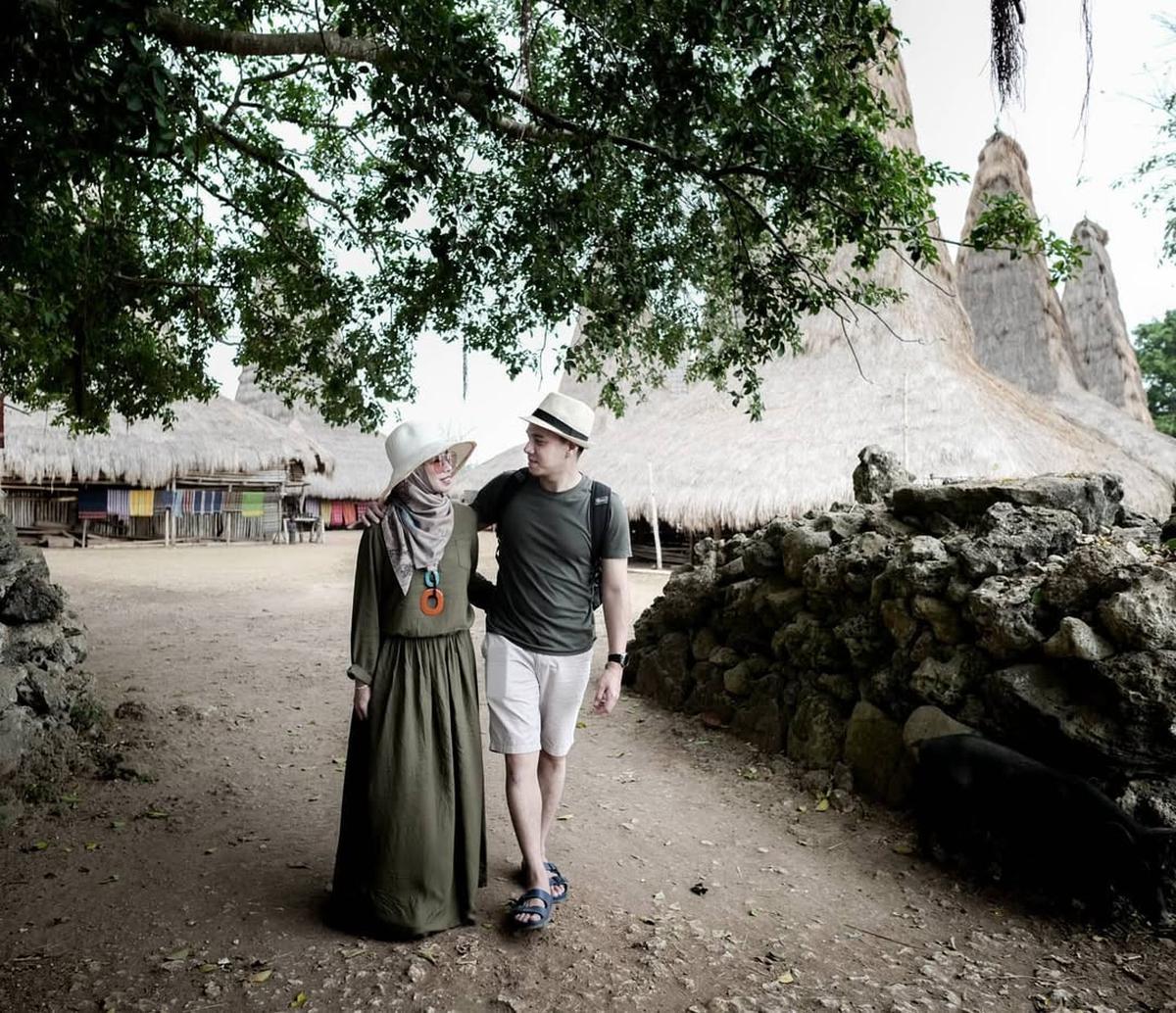 Potret Si Raja Sinetron Rionaldo Stockhorst Bersama Istri, Tetap Harmonis dan Jauh dari Gosip