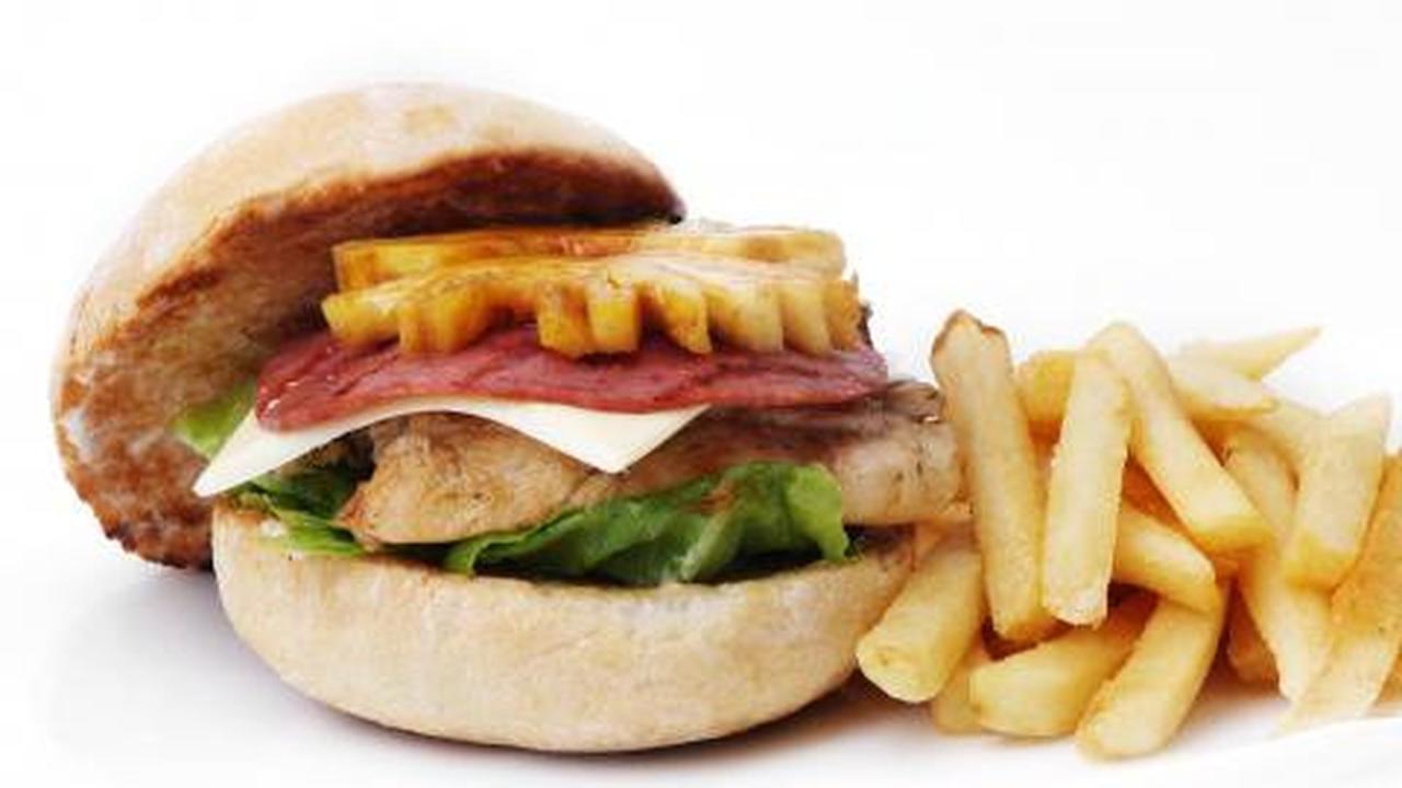 Sanggup habiskan burger kiamat 12x12x12 ini?