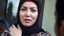 Bella Shofie dan Suryono menikah sejak 10 Mei 2015. Seminggu kemudian, keduanya menggelar resepsi mewah di Hotel Nusa Dua Bali. Merasa tidak cocok, Bella menggugat cerai, setelah itu Suryono juga menggugat cerai. (Deki Prayoga/Bintang.com)