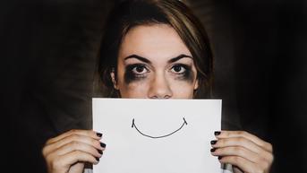 Mengenal Bipolar Disorder dan Cara Mengatasinya di Tempat Kerja