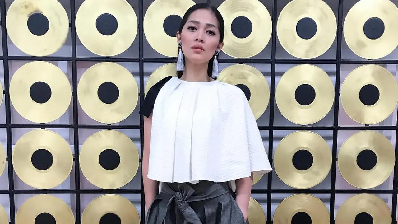 [Bintang] Gracia Indri