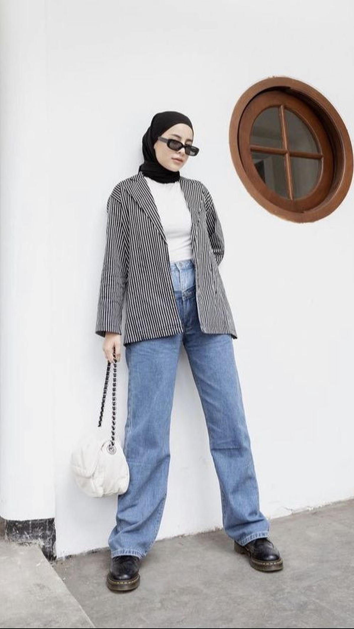 Boyfriend Jeans, Celana Jeans Longgar yang Populer