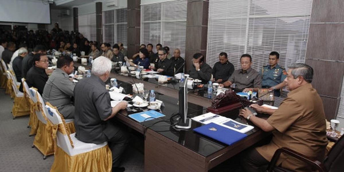 Kinerja pemerintah dan menteri Demokrat juga jeblok