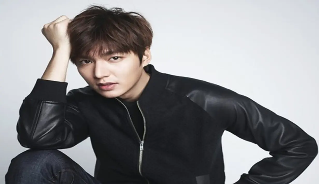 Semasa dirinya duduk di bangku sekolah, Lee Min Ho mendapatkan julukan 'Black Face' atau Muka Hitam. Selain itu, Min Ho juga mempunyai julukan unik yaitu 'Devil' atau setan, karena dirinya bersifat jahil. (Soompi)