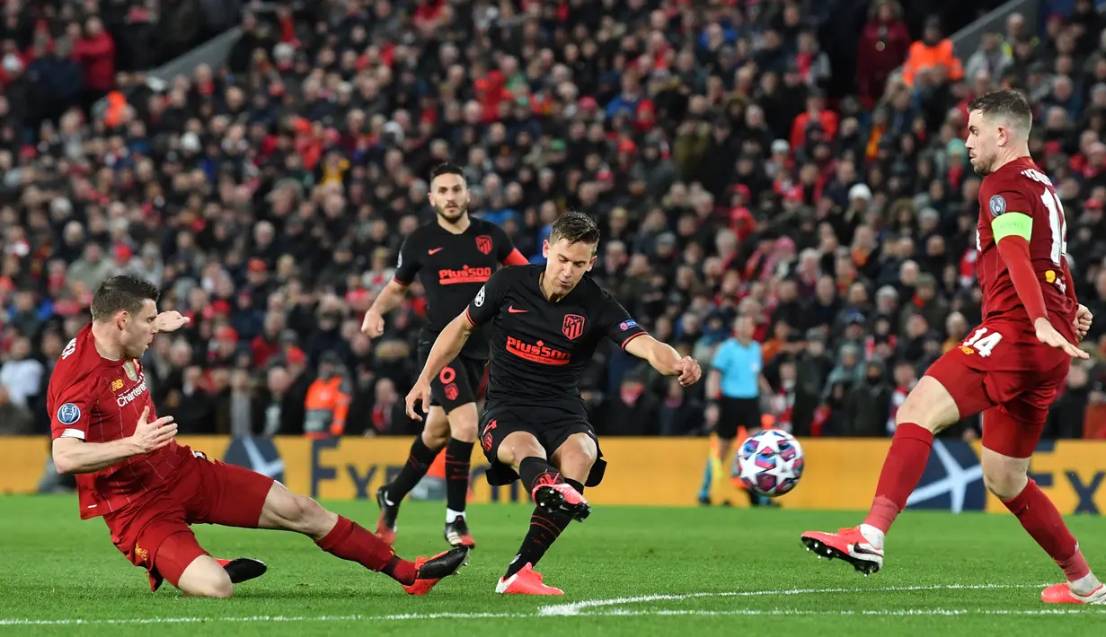 Liverpool. Atletico Madrid pernah menyingkirkan Liverpool di babak 16 Besar Liga Champions 2019/2020. Pada leg pertama di kandang Atletico (18/2/2020) Liverpool kalah 0-1. Sementara di leg kedua (11/3/2020) Atletico menang 3-2 (0-1) lewat extra time. Atletico menang agregat 4-2. (AFP/Paul Ellis)
