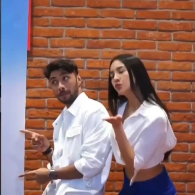 Series Sukses dengan Indah Permatasari, Ini 6 Potret Refal Hady Bareng Anya Geraldine