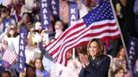 Jika menang dan terpilih pada pilpres AS 2024, Kamala Harris akan menggoreskan sejarah baru, sebagai presiden wanita pertama Amerika Serikat. (CHARLY TRIBALLEAU/AFP)