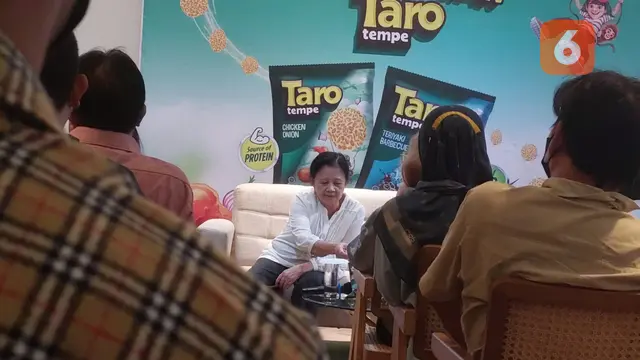 Dr. Dra. Suliantari, MS, Staf pengajar ITP FATETA (Ilmu Teknologi Pangan Fakultas Teknologi Pertanian) - Institut Pertanian Bogor yang Dijuluki Sang Ahli Tempe (Foto: Aditya Eka Prawira/Liputan6.com)